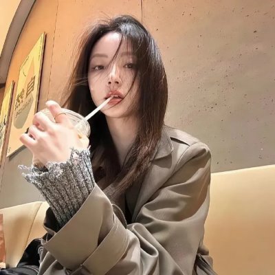容基耶尔女士